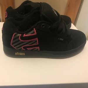 Women’s Etnies sneakers